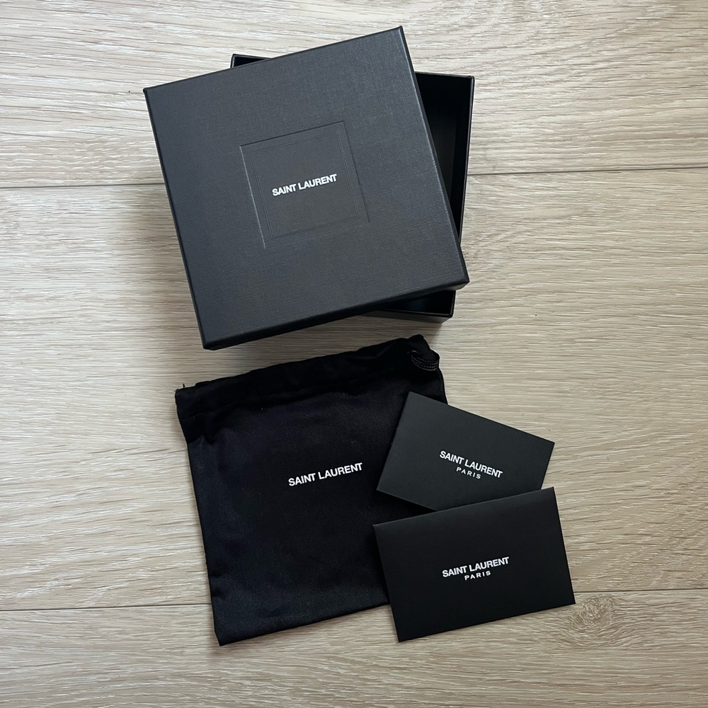 Saint Laurent box packaging